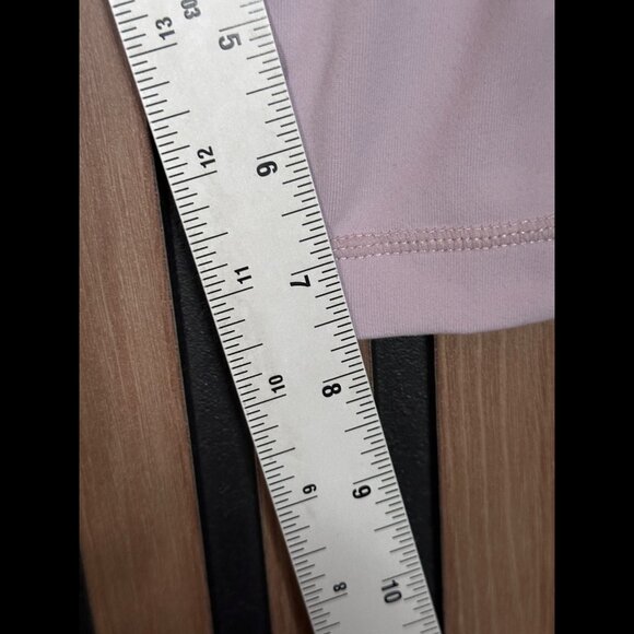 Monrow Biker Shorts XS Womens Pink Pull On 8" Inseam Athletic - Picture 6 of 7